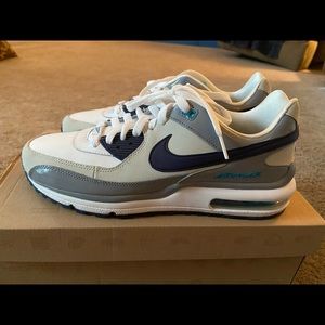 Brand New Nike Women’s Air Max
